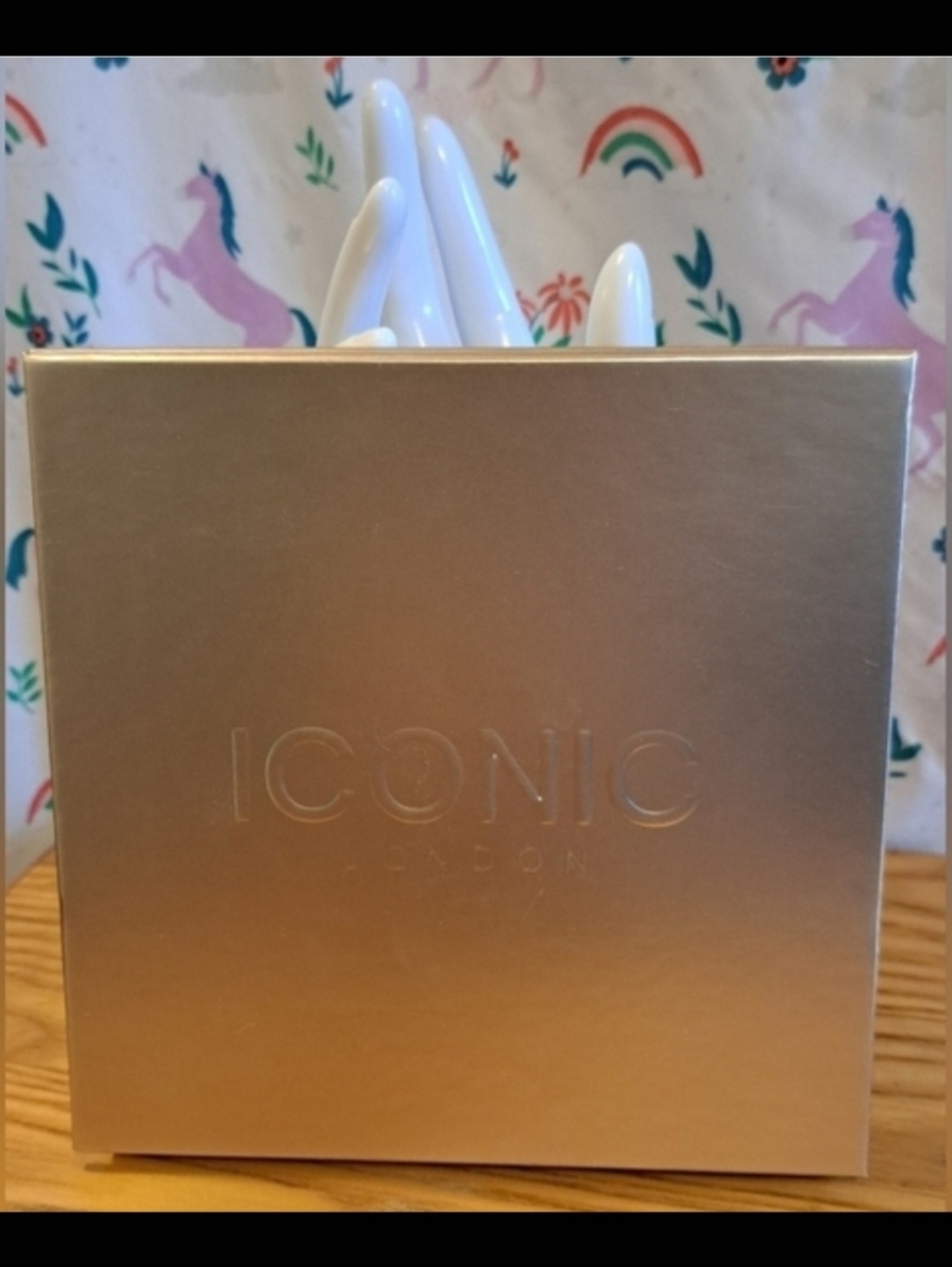 NIB Iconic Day To Slay 20 Pan Neutral Makeup Beauty Cosmetic Eye Shadow Palette